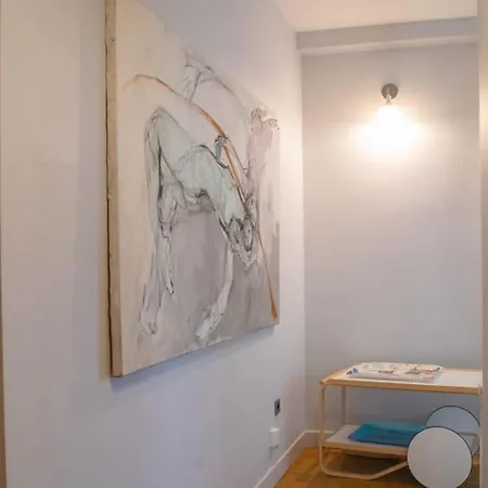Moderne 2 Pieces En Plein Au Bord De Seine Apartment *