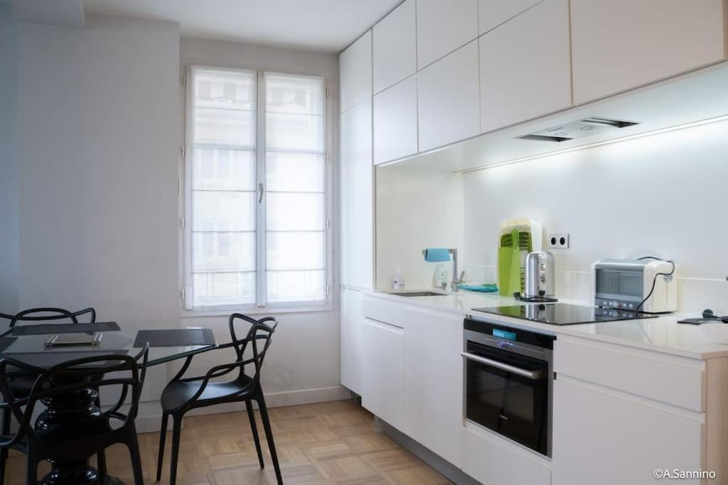 Moderne 2 Pieces En Plein Au Bord De Seine Appartamento *